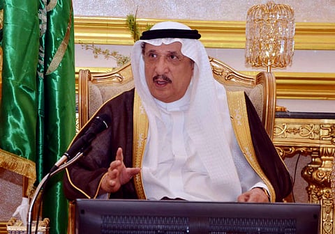 أمير جازان يوجّه المحافظين والمديرين بالعمل في العيد