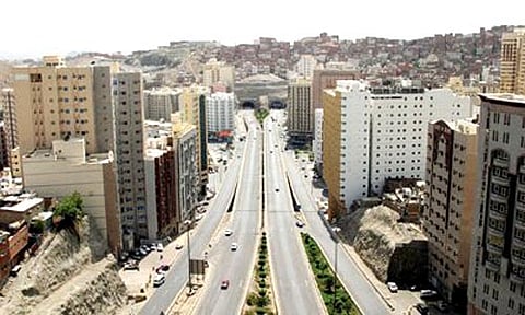 "ندوة الحج" توصي بالبعد فيه عن السياسة والصراعات الطائفية