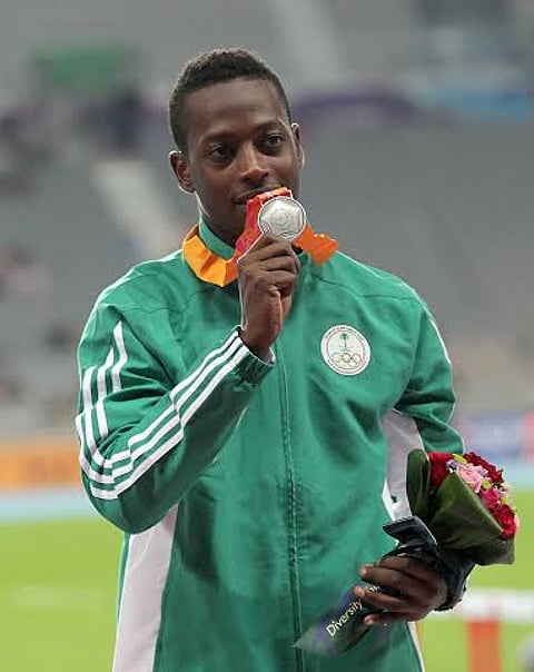 العدّاء فهاد السبيعي يحقق فضية سباق 200 متر