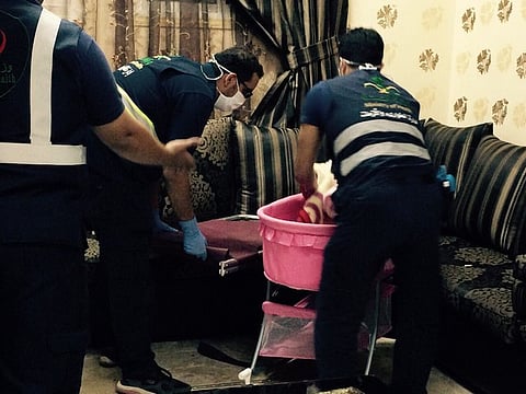 بالصور.. "أمير تبوك" يوجه بنقل الطفلة "جوري" لمستشفى الملك خالد