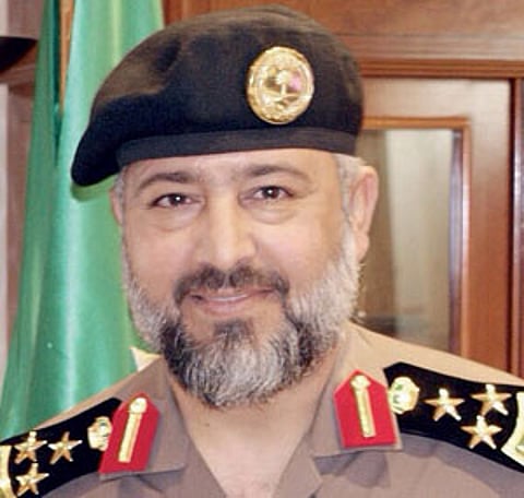 إصابة قائد مركز البهيتة ومدير شرطة الطائف إثر محاولة دهس بالسيل الكبير