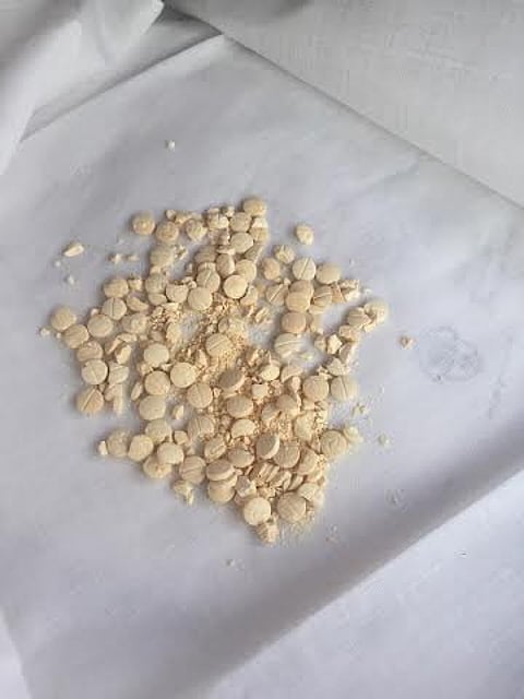 ضبط "صني" بها 40 حبة كبتاجون