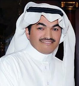 "آل مونس" يهدي قصيدة لفيصل بن خالد بملتقى التراث العمراني بعسير