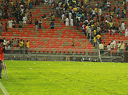 شرطة جدة تحيل "مقتحمة ملعب الملك عبدالله" إلى دار الفتيات