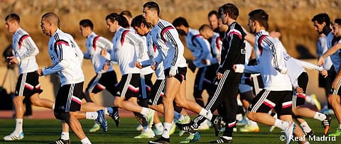 "ريال مدريد" يخشى مفاجأة "سان لورينزو" بنهائي مونديال الأندية.. الليلة