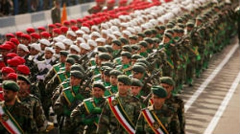 أزمة النفط تدفع إيران لإعفاء أعداد هائلة من الخدمة العسكرية