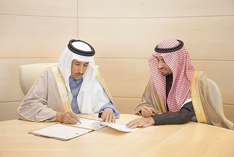 الهيئة الملكية للجبيل وينبع توقع عقدين بقيمة 404 ملايين ريال