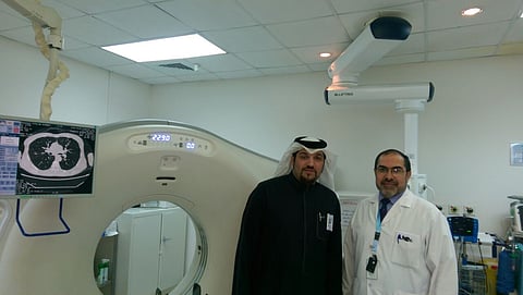 مجمع الملك فيصل الطبي بالطائف يجري عملية "نادرة" لمريض
