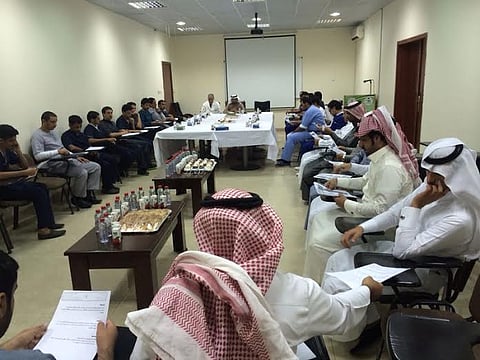 دعم مستشفى ظهران الجنوب بـ34 فنياً بمختلف التخصصات