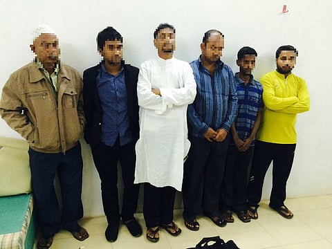 "سند" تضبط وافداً حاول تهريب عمالة مخالفة من الطائف إلى الخرمة