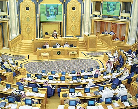 "الشورى" يصوّت على ملاءمة دراسة مقترحين لتعديل نظام التقاعد
