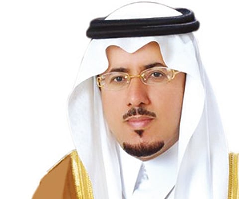 رئيس لجنة حقوق الإنسان العربية يدين ذبح العمال المصريين في ليبيا