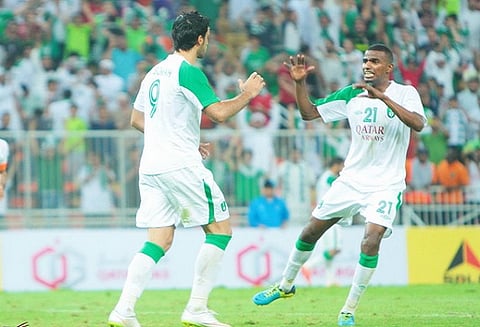 بالفيديو.. "السومة" يرفض الاحتفال بهدفه في مرمى فريقه السابق