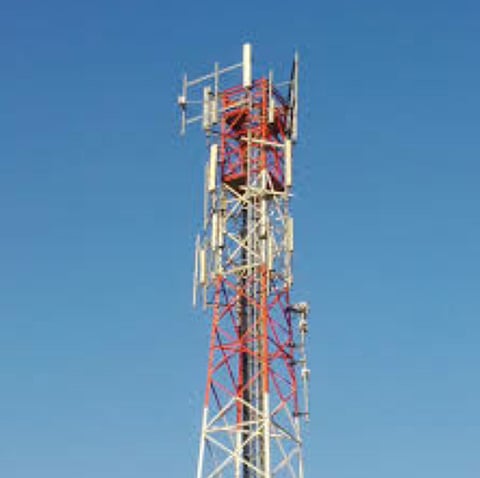 أهالي "شواص البشاير" يشترون أجهزة لاستقبال الاتصالات!