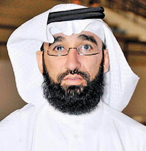 صرف إعانة الاحتراف للأندية دفعة واحدة لهذا الموسم