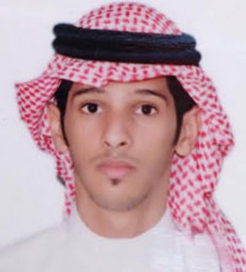 شاب عشريني بجدة يبحث عن هويته الوطنية منذ 4 سنوات