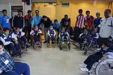 "معاقو مركز عسير" يزورون مطار أبها ويتفاعلون مع المسافرين