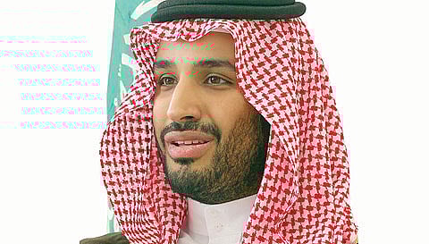 وزير الدفاع يستعرض أوجه التعاون مع نظيره الكويتي