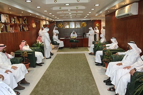 "المنيع" يكرم "14" مدرسة معززة للصحة بنجران