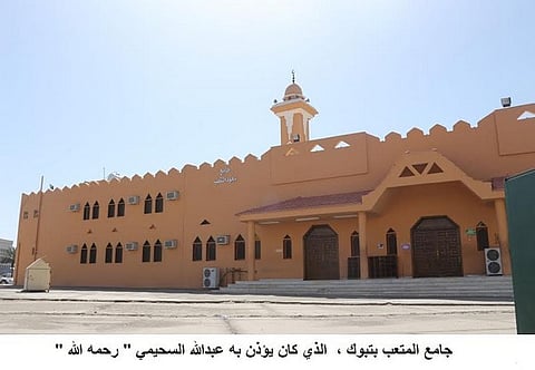 تبوك.. مواطن نجا من حادث ليلقى مصرعه دهساً بعد دقائق