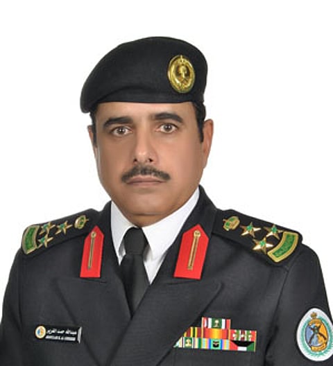 حرس حدود تبوك ينقذ واسطة متعطلة في عرض البحر