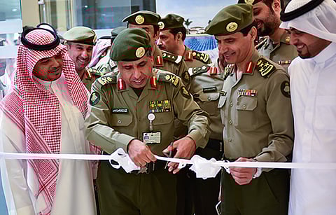 بالصور.. افتتاح صالات جديدة للسعوديين بجوازات الرياض