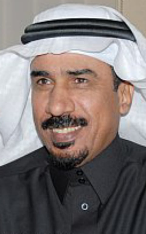 ترقية رئيس بلدية ثادق للمرتبة الـ 13