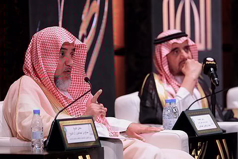 "ذكريات": الملك فهد تلقى رسالة "صدام" الخطيرة.. ووبخ "فارسي" وواساه