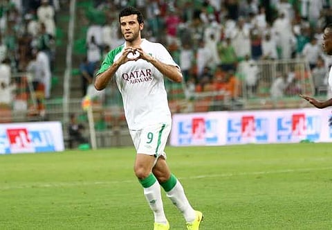 "السومة" يحطم الرقم القياسي للهدافين في دوري المحترفين