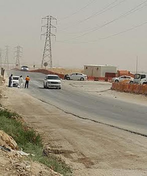 بالفيديو.. تقاطع خطر بحي الياقوت في الرياض يتربص بحياة مرتاديه