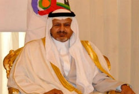 10 مقاعد دراسية لأسر شهداء الواجب بكلية الباحة الأهلية