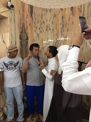إسلام 4 أشخاص من الجالية الفلبينية بدعوي "بني سار"