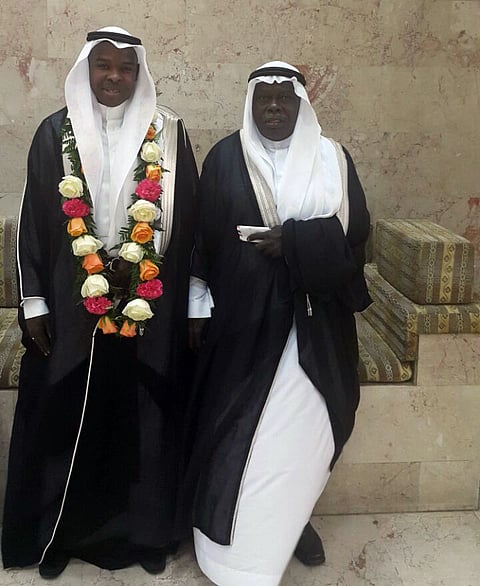 "المولد" يحتفل بزواجه