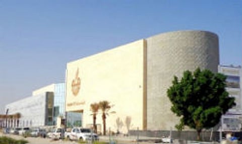 انخفاض قيمة الصفقات العقارية والسكنية والتجارية بمكة