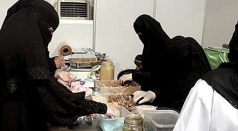 90 عاملة يشاركن "العمل" في وضع حلول لـ10 تحديات تواجههن