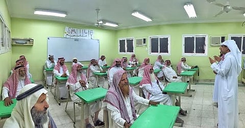 "التعليم" تطلق حملات صيفية للتوعية ومحو الأمية