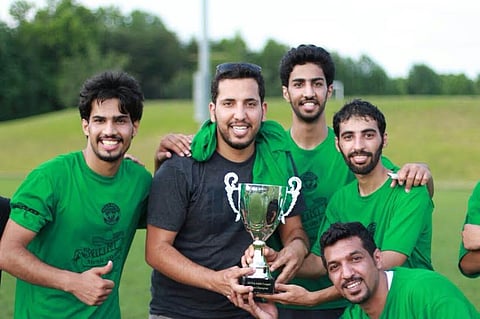 فريق مبتعثين بأمريكا يحقق كأس دوري ولاية كارولينا الشمالية