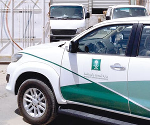 قبل رمضان بأيام.. ضبط 5 آلاف سلعة فاسدة بالقويعية