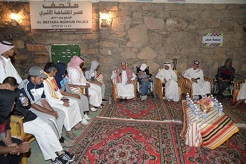 "ملتقى ليالي أبها" يعيد ذاكرة مدفعي ذرة وشمسان