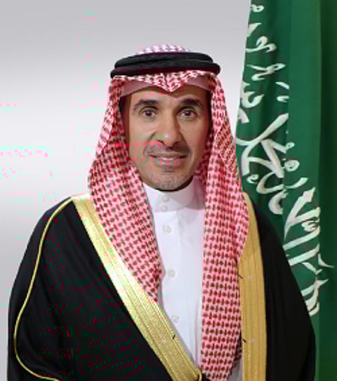 "آل صالح": "الفيصل" علامة بارزة في منعطفات المملكة التاريخية