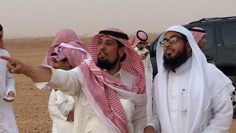 "الخضيري": الهلال سيُشرق بعد الشمس بـ 20 دقيقة وسيغرب جنوباً عنها