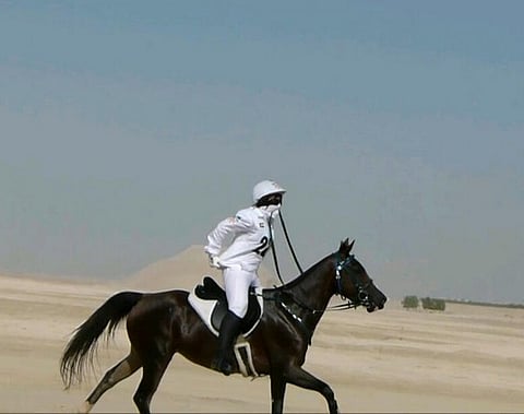 الفارسة "العنود الفيصل" تتأهل للسباقات الدولية