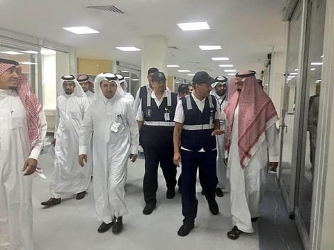 بالصور.. نائب وزير الصحة يتفقد مستشفيات المناطق الجنوبية