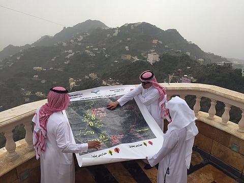 زيارة وزير التعليم للحد الجنوبي تطمئن ببداية الدراسة في موعدها