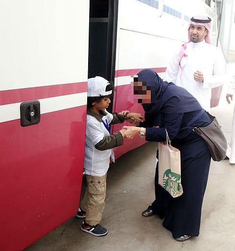 أطفال "بناء الأمل" يطالبون بتوفير خدمة "برايل" في المطاعم لذوي الإعاقة