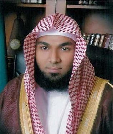 "الخامري" يستنكر الحادث الإجرامي الذي استهدف رجال الأمن في قوات الطوارئ