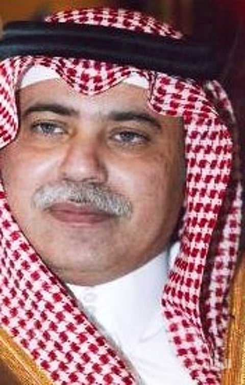 "القصبي" يعزي أسرة "المسعودي" بمكة المكرمة