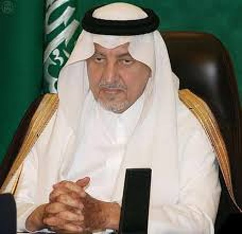 أمير مكة يوجّه بتوفير الخدمات الطبية للبرماويين ومعاملتهم كمواطنين