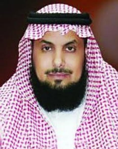 "النفيعي" يطالب بالتصدي للأفكار المنحرفة التي تستهدف الشباب