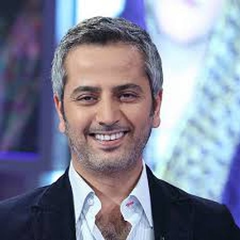 جثمان سعود الدوسري يصل الرياض .. والصلاة عليه عصراً